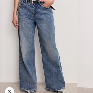 Good American Petite Relaxed Jeans